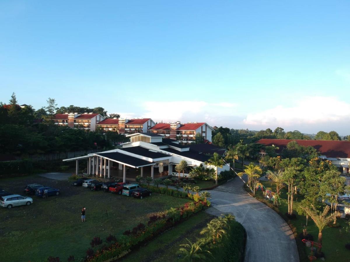 Taman Bukit Palem Resort Богор Экстерьер фото